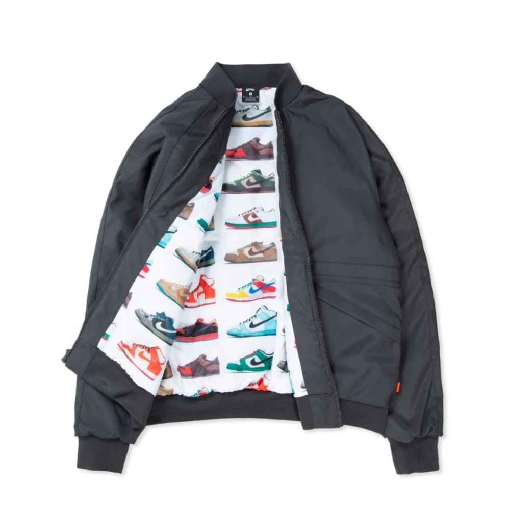 Brand new special edition XXS Nike SB ISO Dunk Jacket. Dark Grey